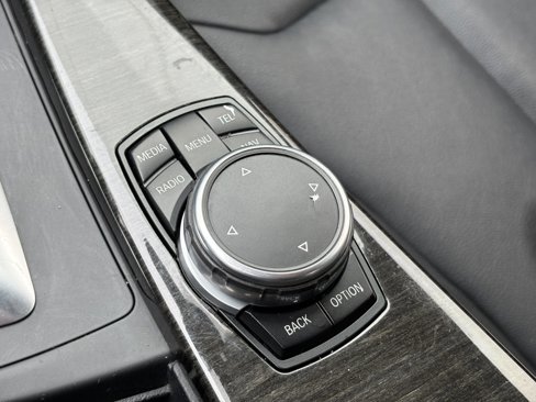Used 2015 BMW 328i Sedan image 24
