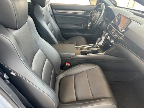 Used 2022 Honda Accord Sport image 14