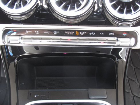 Certified 2023 Mercedes-Benz CLA 250 4MATIC image 32