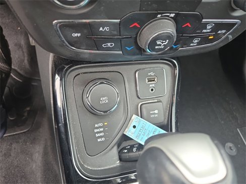 Used 2019 Jeep Compass Altitude image 19