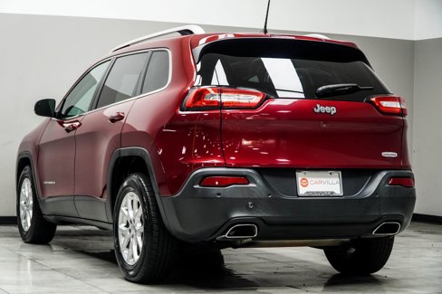 Used 2016 Jeep Cherokee Latitude w/ Comfort/Convenience Group image 10