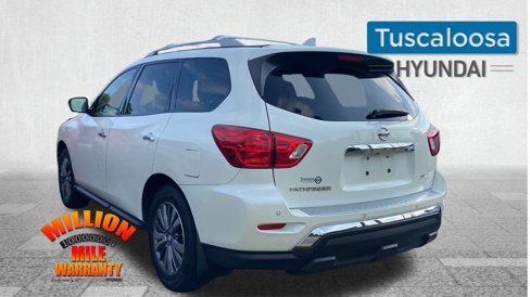 Used 2020 Nissan Pathfinder SL image 5