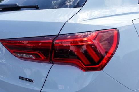 Used 2025 Audi Q3 2.0T Premium w/ Convenience Package image 8