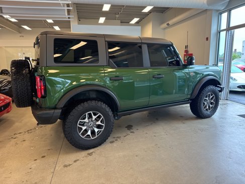Used 2024 Ford Bronco Badlands image 21