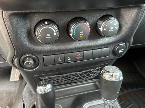 Used 2015 Jeep Wrangler Unlimited Sport w/ Quick Order Package 24S image 19