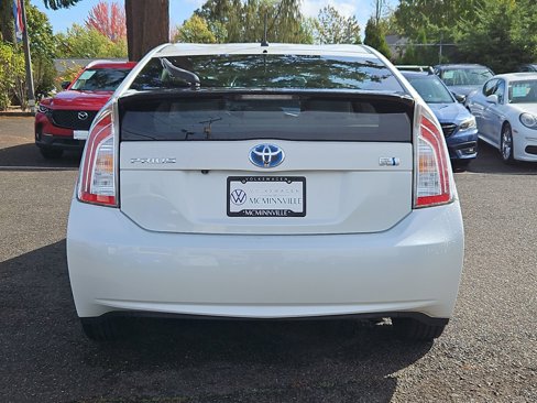 Used 2015 Toyota Prius Three image 4