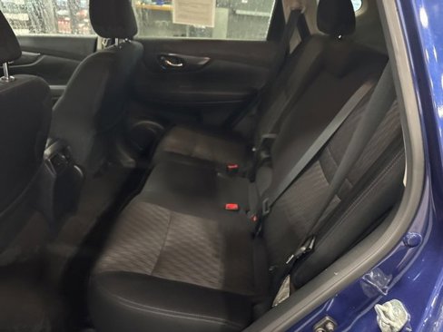 Certified 2020 Nissan Rogue SV image 14