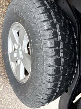 Used 2013 Jeep Wrangler Unlimited Sahara w/ Connectivity Group image 14