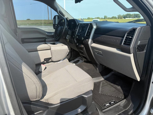 Used 2019 Ford F250 XLT w/ XLT Value Package image 36