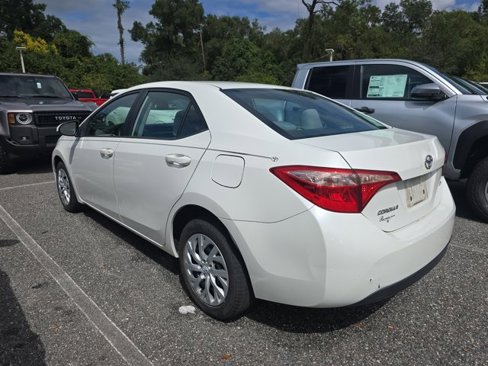 Used 2018 Toyota Corolla L image 5