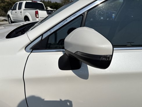 Used 2019 Subaru Outback 2.5i Limited w/ Popular Package #2 image 11
