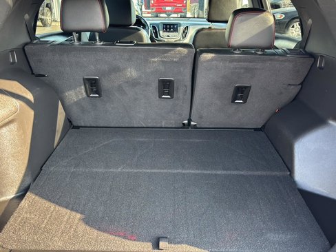 Used 2023 Chevrolet Equinox RS image 20