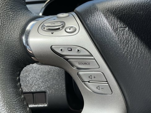 Used 2015 Nissan Murano SV w/ Premium Package image 54