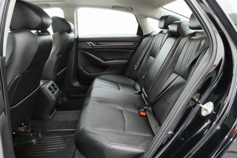 Used 2020 Honda Accord Touring image 21