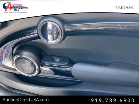 Used 2015 MINI Cooper S image 29