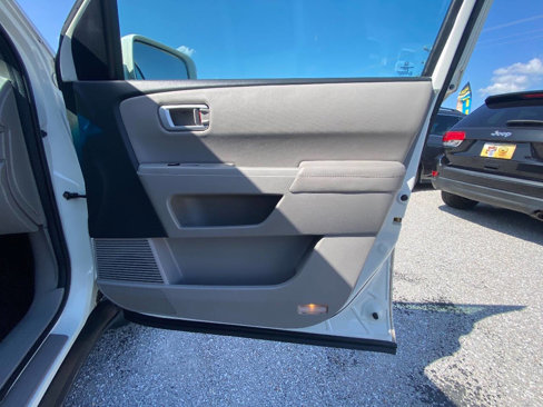Used 2014 Honda Pilot Touring image 27