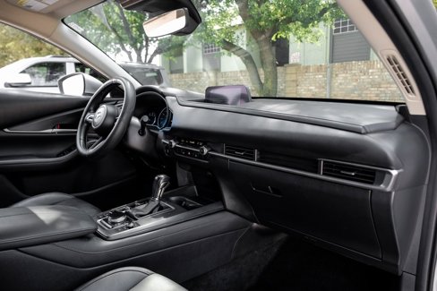 Used 2021 MAZDA CX-30 FWD 2.5 S w/ Select Package image 23