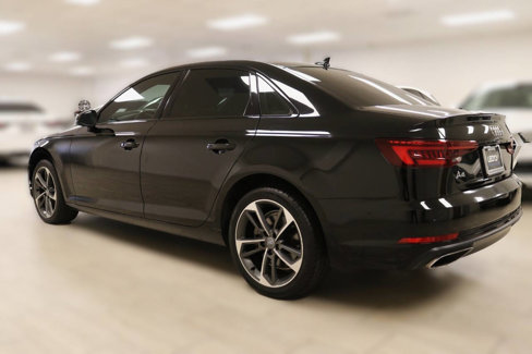 Used 2019 Audi A4 2.0T Premium image 9