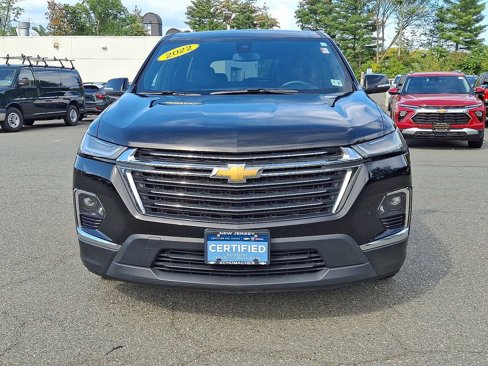 Used 2022 Chevrolet Traverse LT image 2