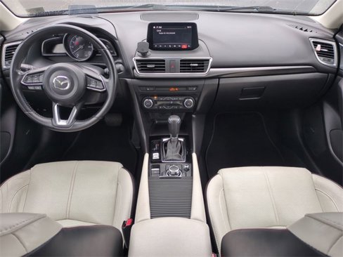 Used 2017 MAZDA MAZDA3 Grand Touring image 14