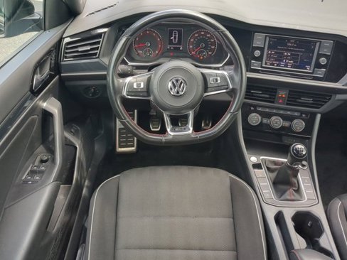 Used 2020 Volkswagen Jetta GLI image 13