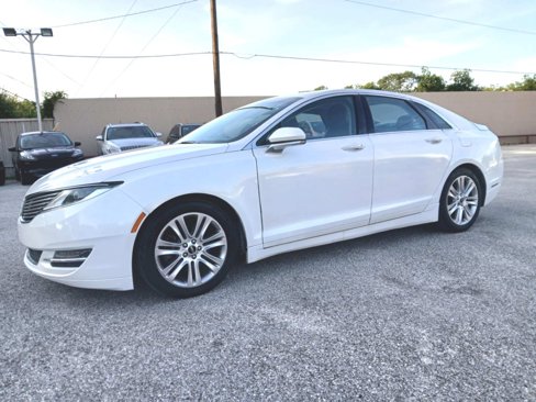 Used 2016 Lincoln MKZ w/ Equipment Group 300A Reserve image 3