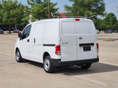 Used 2021 Nissan NV200 S image 7