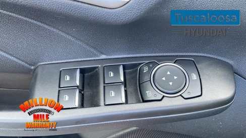 Used 2021 Ford Escape SE w/ SE Sport Appearance Package image 14