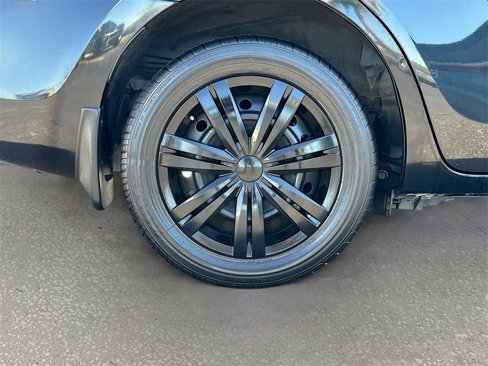 Used 2017 Toyota Corolla SE image 21