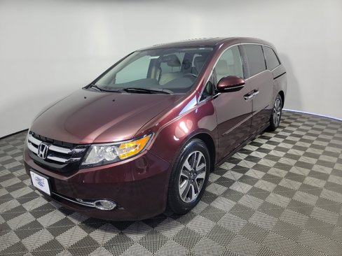 Used 2014 Honda Odyssey Touring Elite image 12