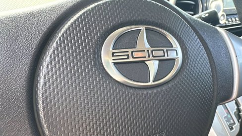 Used 2011 Scion xB image 38