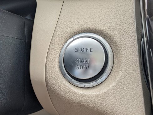 Used 2019 Mercedes-Benz GLC 300 image 29