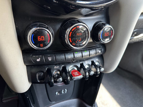 Used 2016 MINI Cooper S image 17