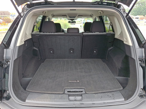 Certified 2021 Nissan Rogue SV image 29