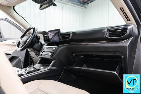 Used 2020 Ford Explorer Limited image 43