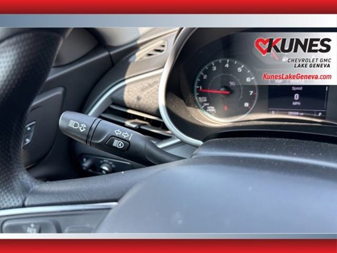 Used 2024 Chevrolet Malibu LT image 38