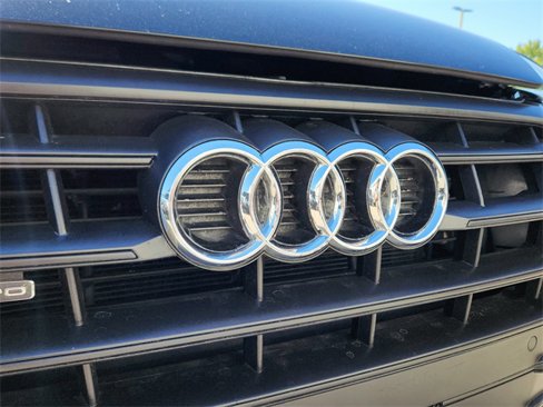 Used 2018 Audi Q5 2.0T Premium Plus w/ Premium Plus Package image 12