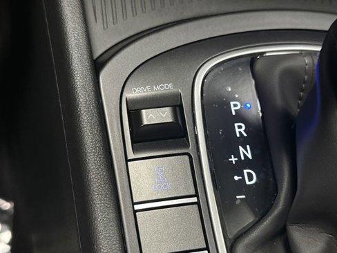Used 2024 Hyundai Kona SEL image 21