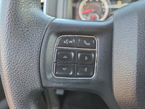 Used 2018 RAM 1500 Classic SLT image 24