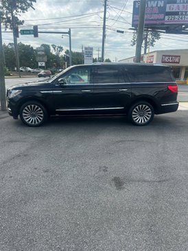 Used 2019 Lincoln Navigator L Reserve image 2