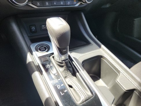 Used 2025 Nissan Sentra SV w/ All-Weather Package image 28