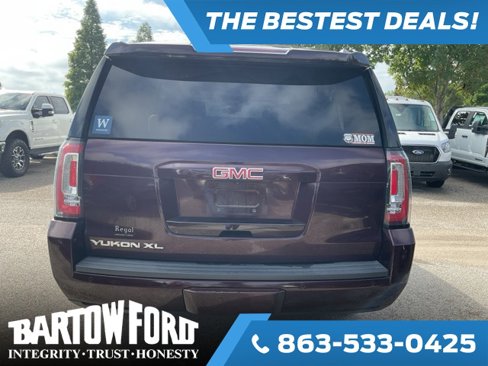 Used 2017 GMC Yukon XL SLT image 6