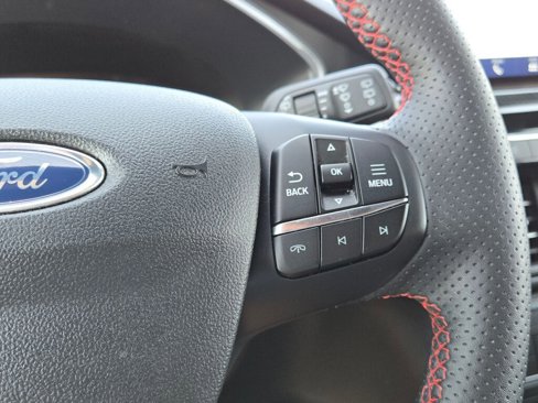 Used 2023 Ford Escape ST-Line Select image 32