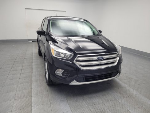 Used 2019 Ford Escape SE image 14