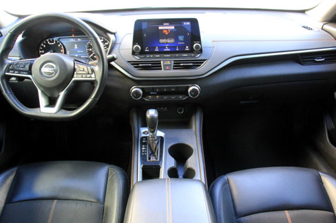 Used 2021 Nissan Altima 2.5 SR image 9