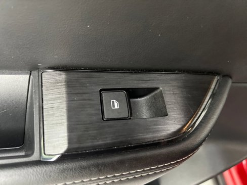 Used 2024 Nissan Rogue SV image 16