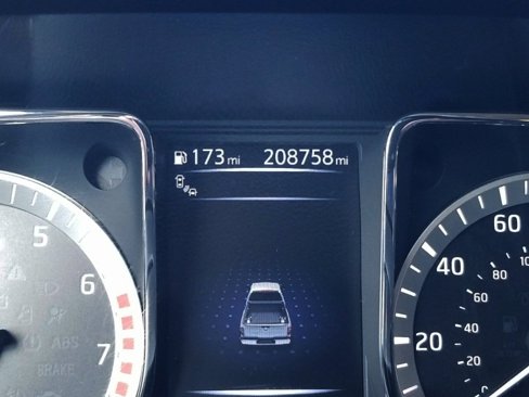Used 2017 Nissan Titan PRO-4X image 13