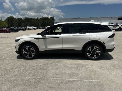 New 2025 Lincoln Nautilus Premier w/ Jet Appearance Package image 9
