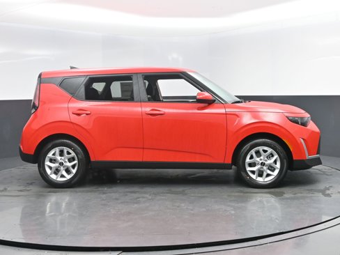 New 2025 Kia Soul LX image 4