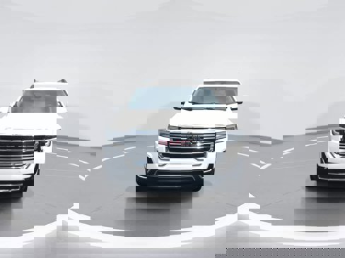 Used 2023 GMC Acadia SLT image 3